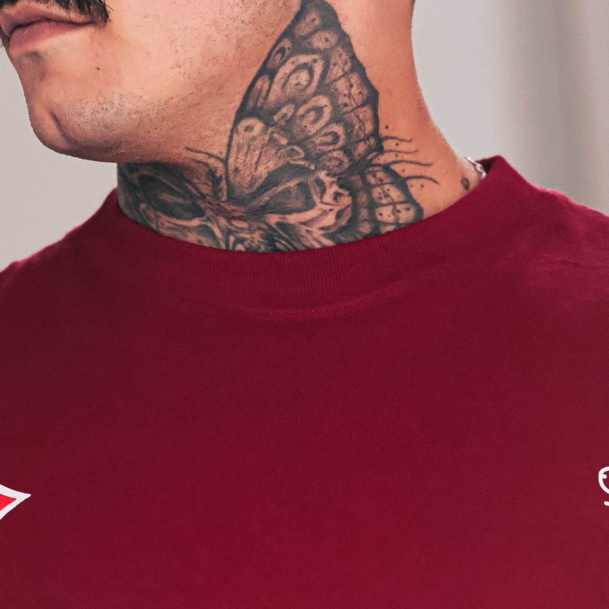 Camiseta Oversized Vermelha Molotov Quazza Company