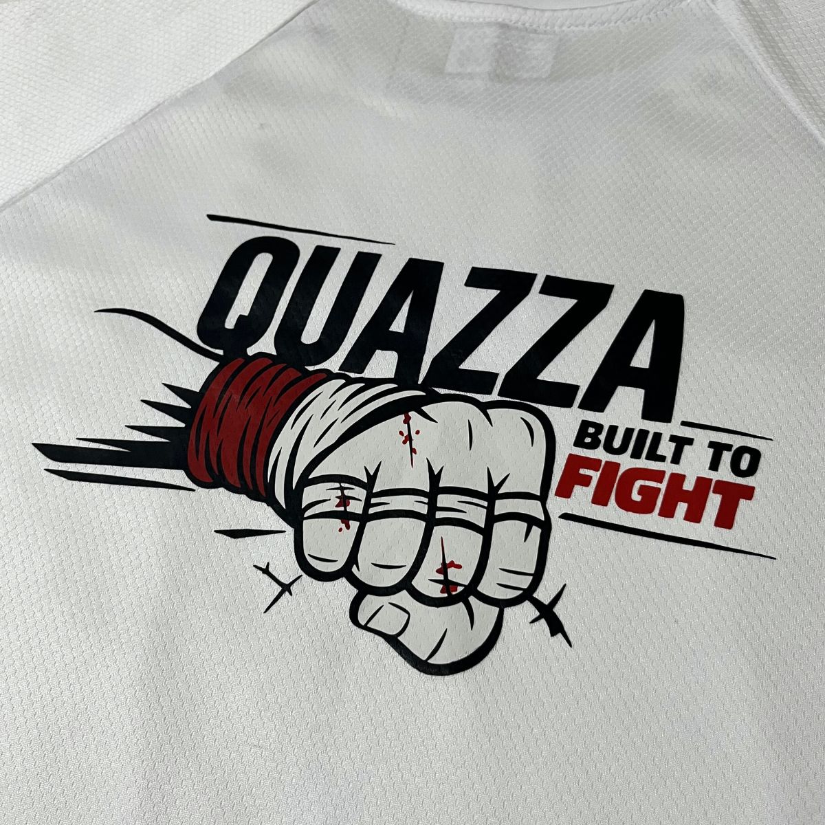 Camiseta DRY-FIT BRANCA Build to Fight PUNCH