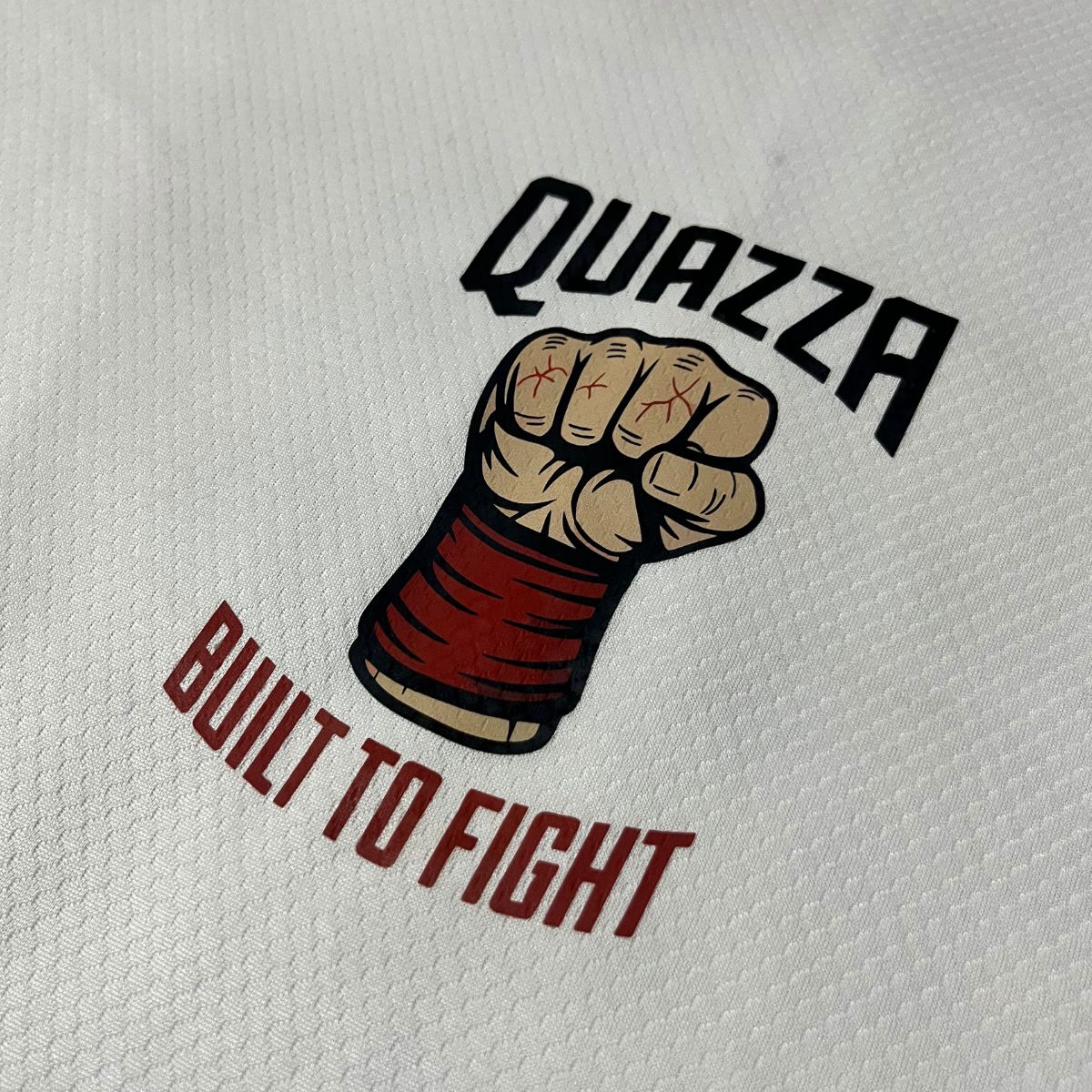 Camiseta DRY-FIT BRANCA Build to Fight PUNCH