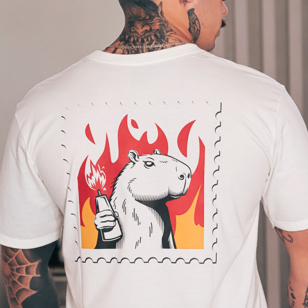 Camiseta Off White Molotov Quazza®