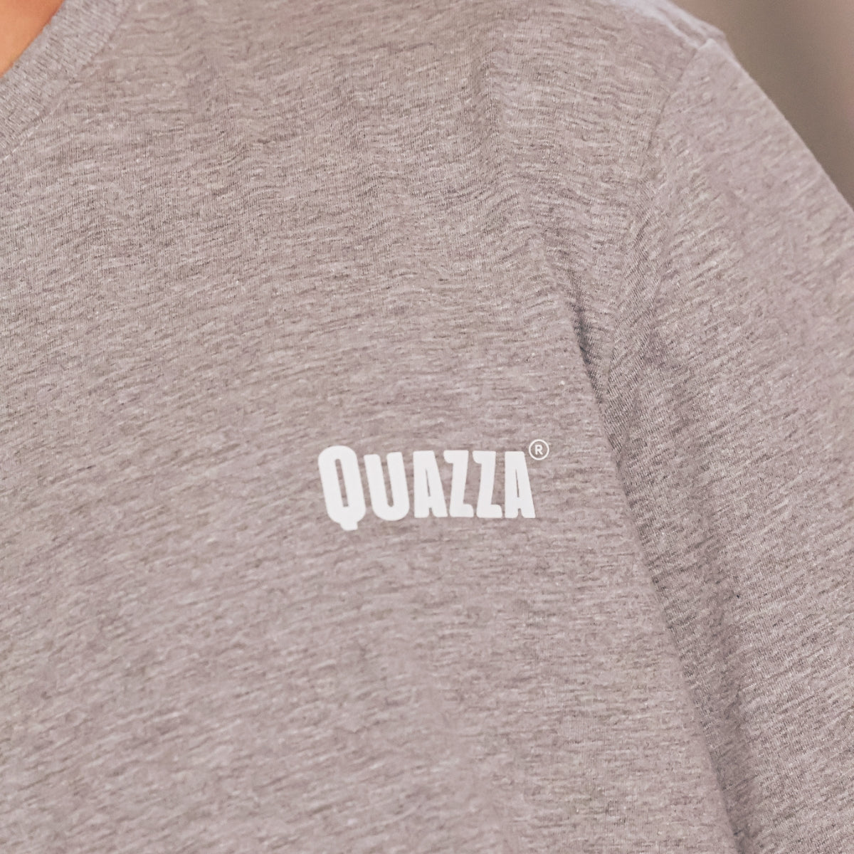 Camiseta Cinza Clássica Quazza