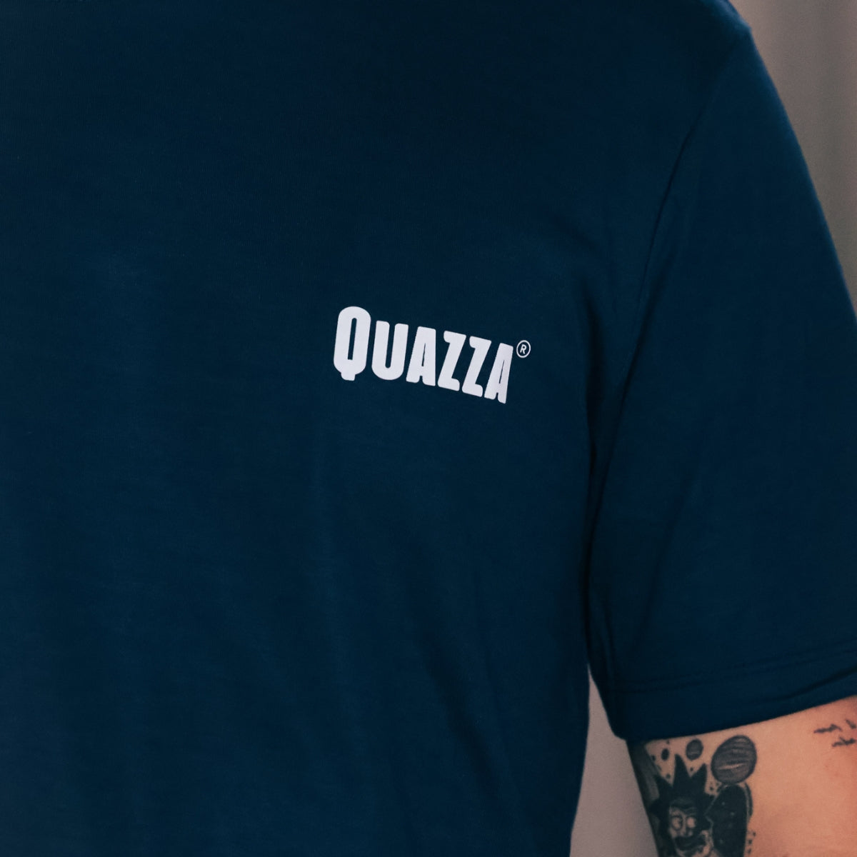 Camiseta Azul Marinho Clássica Quazza