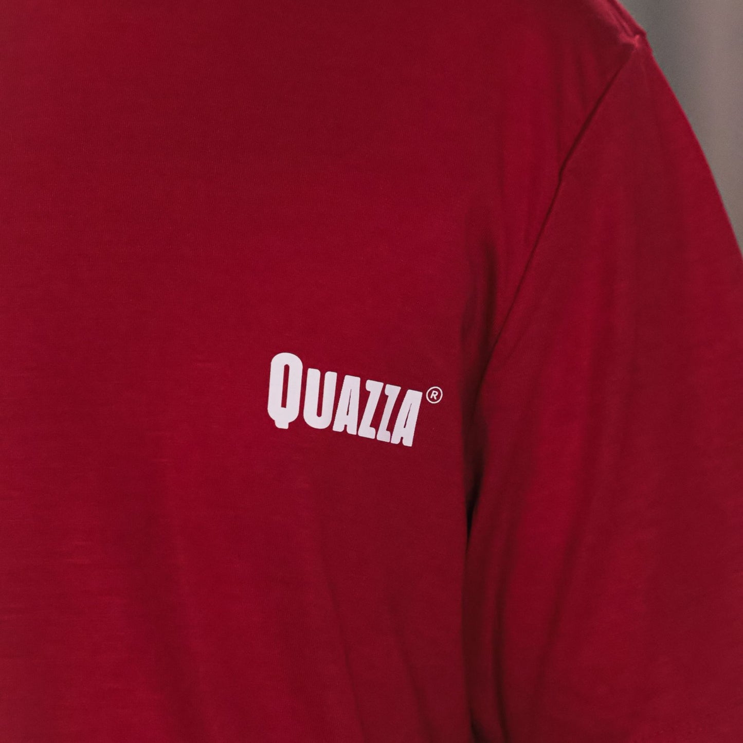 Camiseta Clássica Básica Quazza®