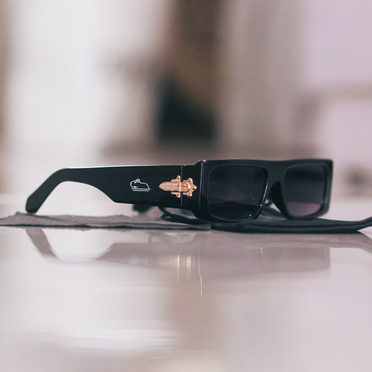 Óculos de Sol Preto Quazza (Lentes UV400)