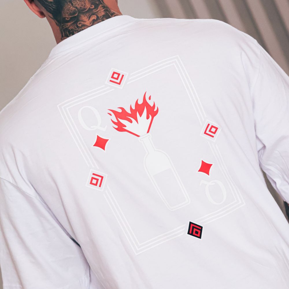 Camiseta Oversized Branca Quazza Company
