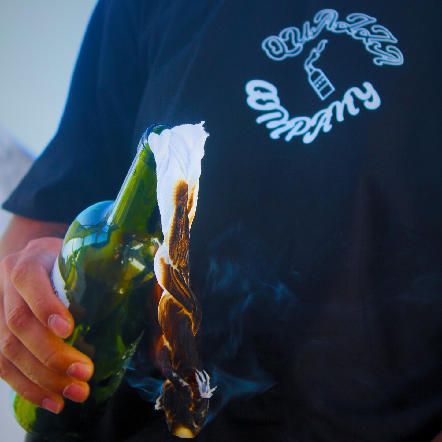 Camiseta Preta Molotov 1