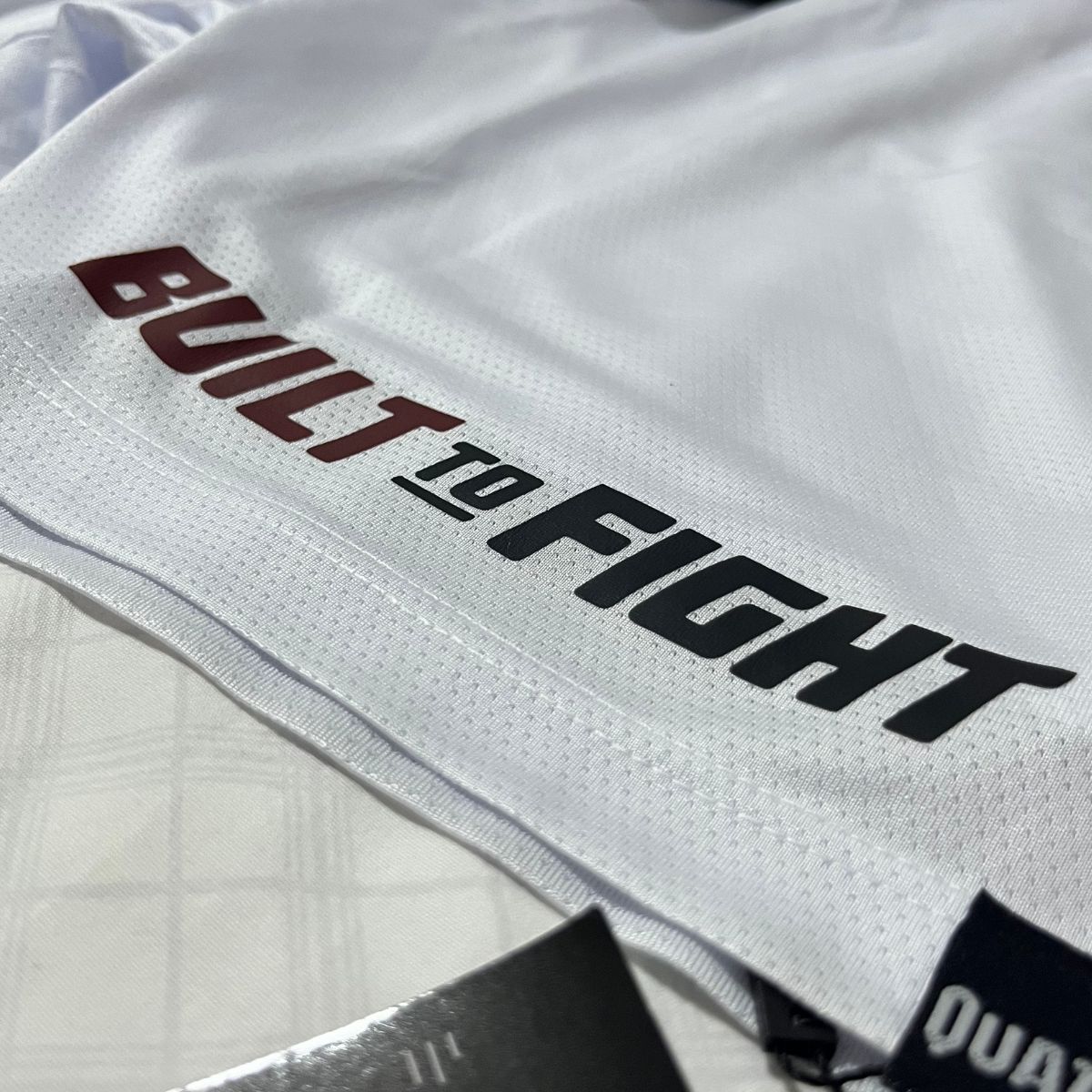 Bermuda DRY-FIT BRANCA Build to Fight