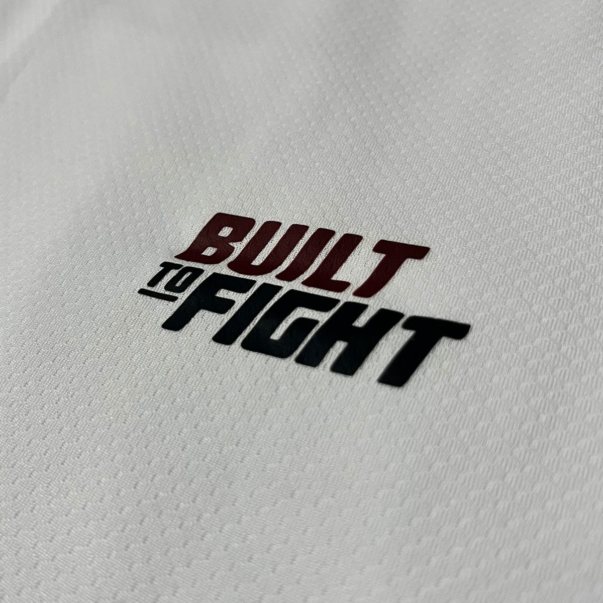 Camiseta DRY-FIT BRANCA Build to Fight