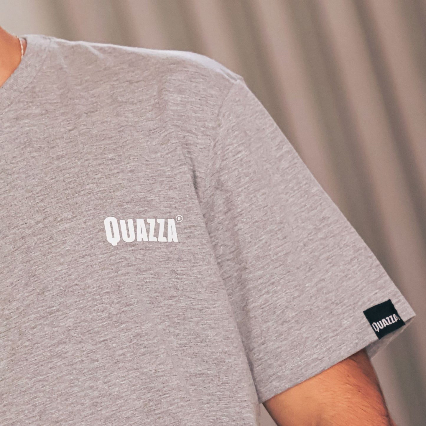Camiseta Clássica Básica Quazza®