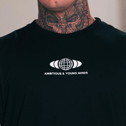 Camiseta Preta Ambitious