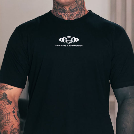 Camiseta Preta Ambitious