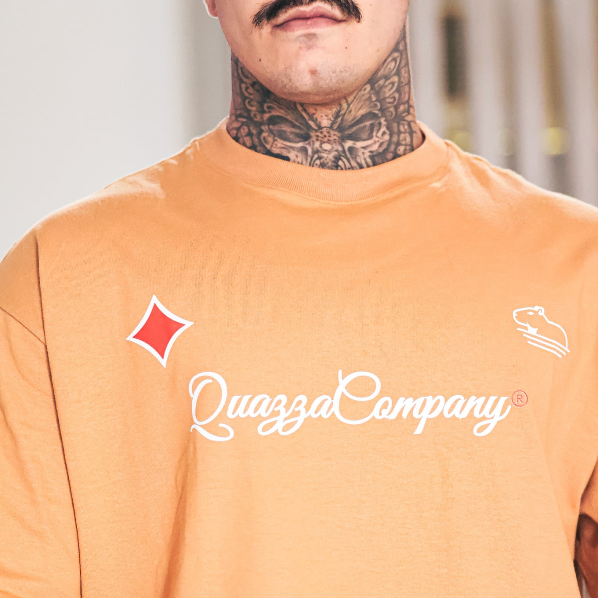 Camiseta Oversized Quazza Company MOLOTOV